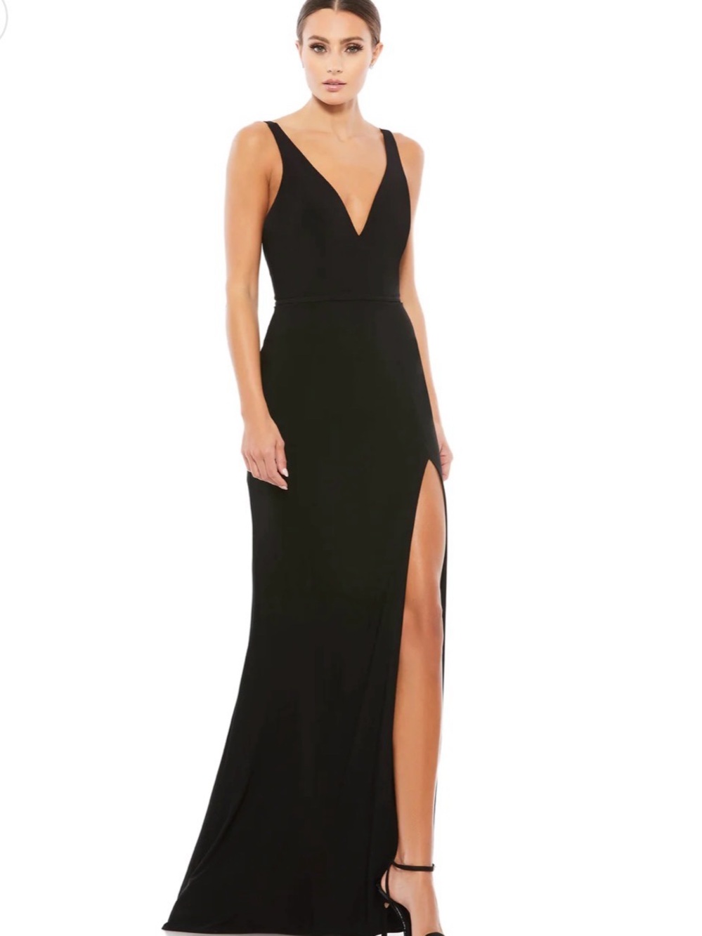 Mac Duggal Black PLUNGE NECK HIGH SLIT GOWN NWT style#25846